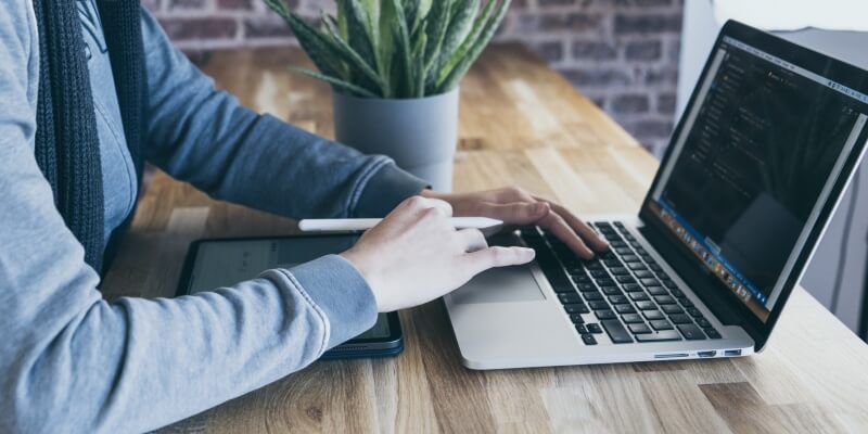 Content marketing w trudnej branży, czyli rozwój treści na stronie internetowej specjalistycznej firmy