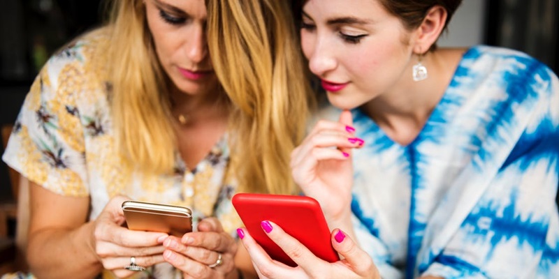 Marketing szeptany (buzz marketing)