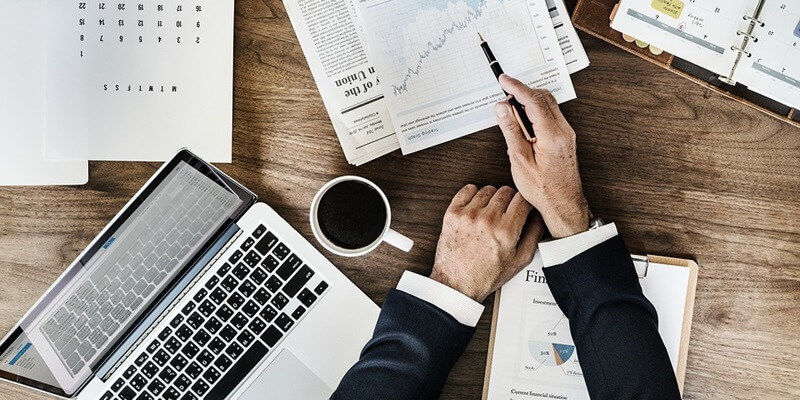 5 raportów Google Analytics pomocnych w SEO